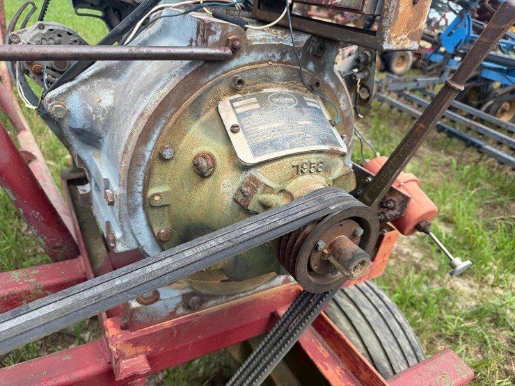 #51907-•-*inop-duetz-f2l912-2-cyl-power-unit-w/-trailer-inv#51907-image-30