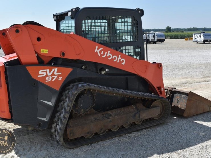 2021-kubota-svl97-2-image-14