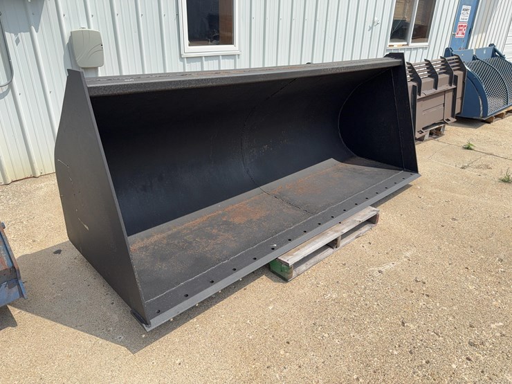 loader-bucket-image-1