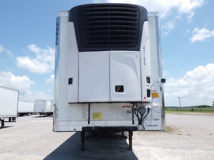 2019-utility-3000r-image-2