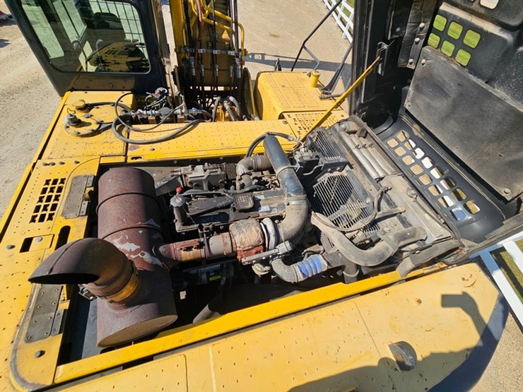 2006-komatsu-pc300-lc-image-57