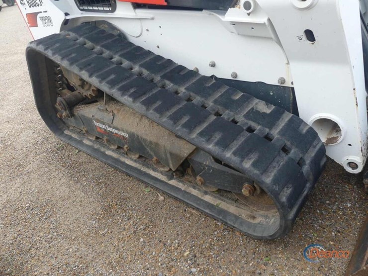 2022-bobcat-t870-image-7