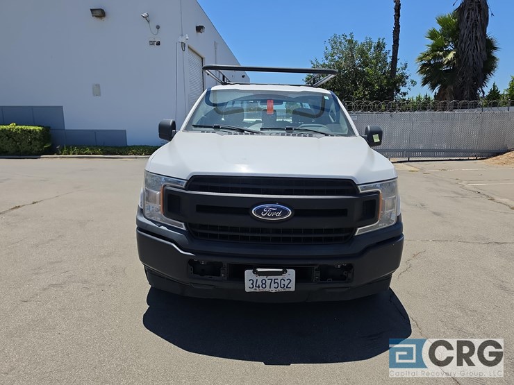 2018-ford-f150-xl-image-2