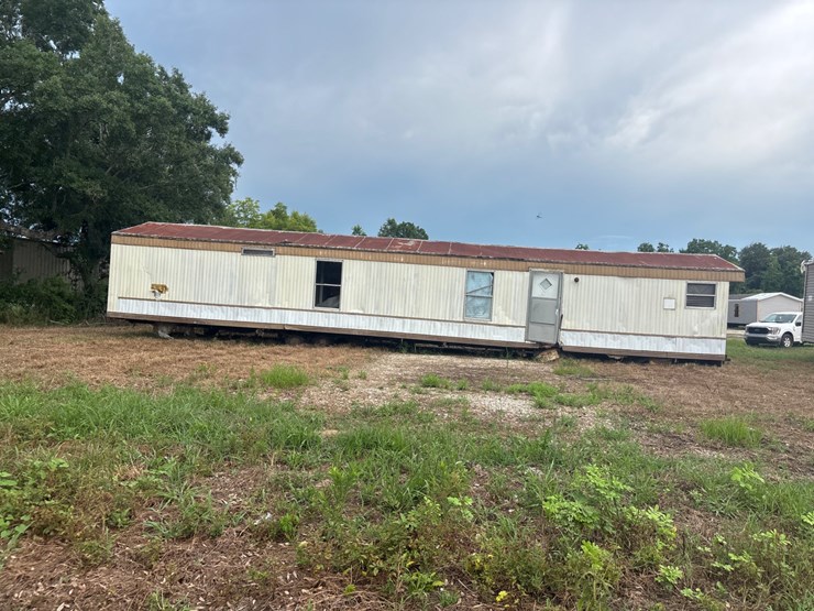 #303-•-mobile-home-image-5