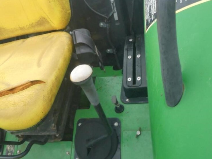 john-deere-5045e-image-11