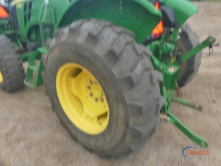 john-deere-5045e-image-5