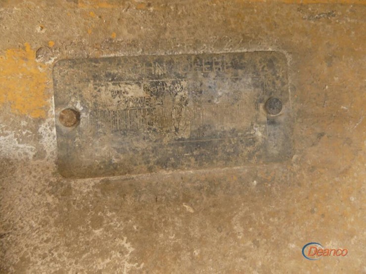 deere-524k-image-12