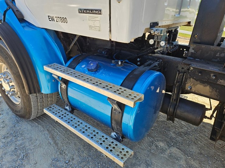 2006-caterpillar-c13-image-59