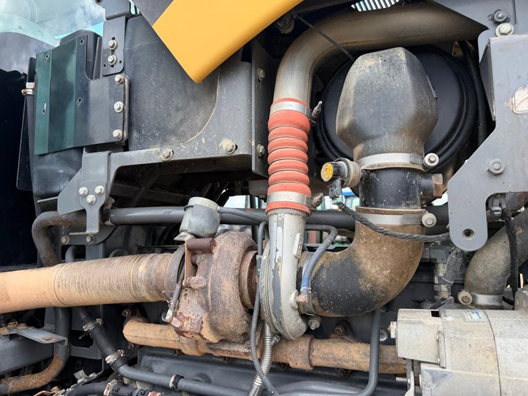 #51850-•-caterpillar-challenger-track-tractor-agcc0765hnwcd1157-inv#51850-image-67