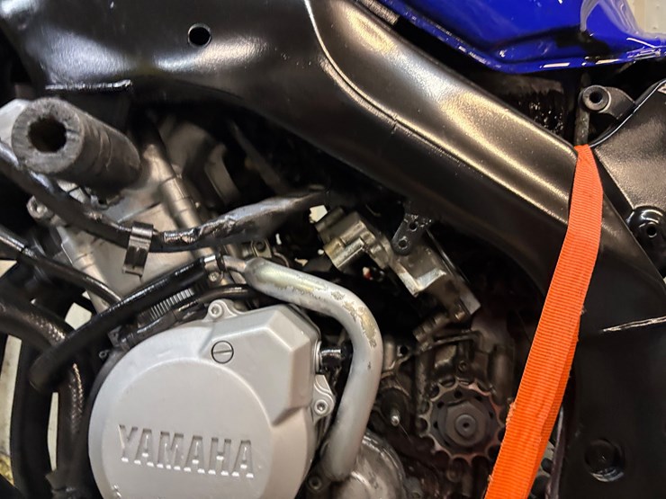 #402-•-yamaha-r1-for-parts/-repairs-image-3