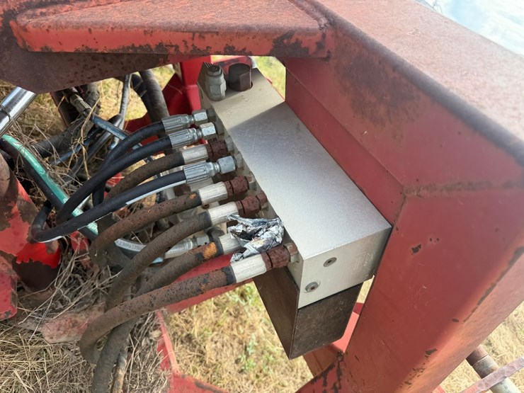 hardee-160-image-22