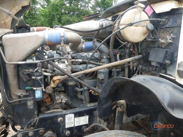2006-mack-granite-cv713-image-12
