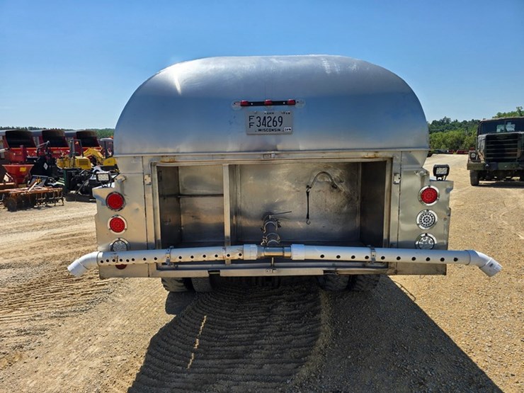 gmc-sierra-6500-image-4