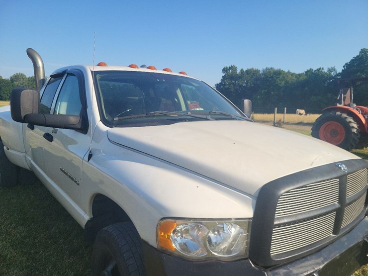 2003-dodge-ram-3500-4x4-4-door-truck-image-38