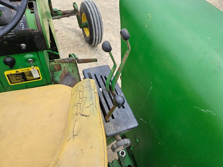 john-deere-4320-image-21