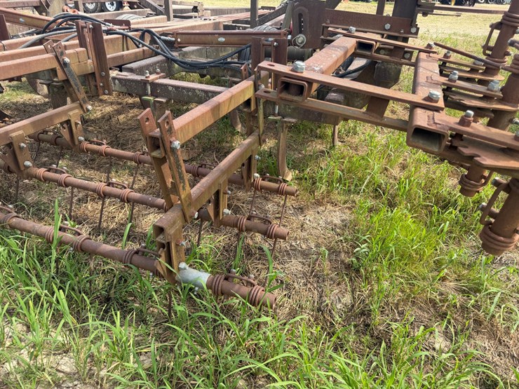 #51911-•-30'-chisel-plow-inv#51911-image-22