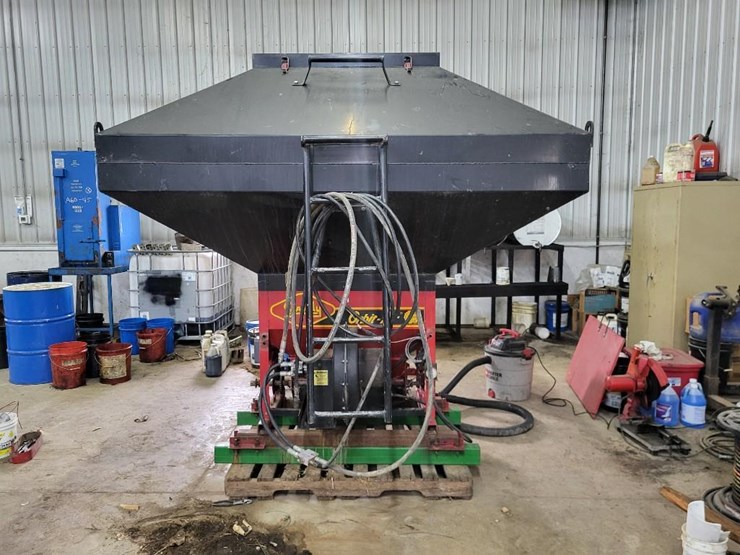 gandy-6290-68-orbital-air-seeder-image-2