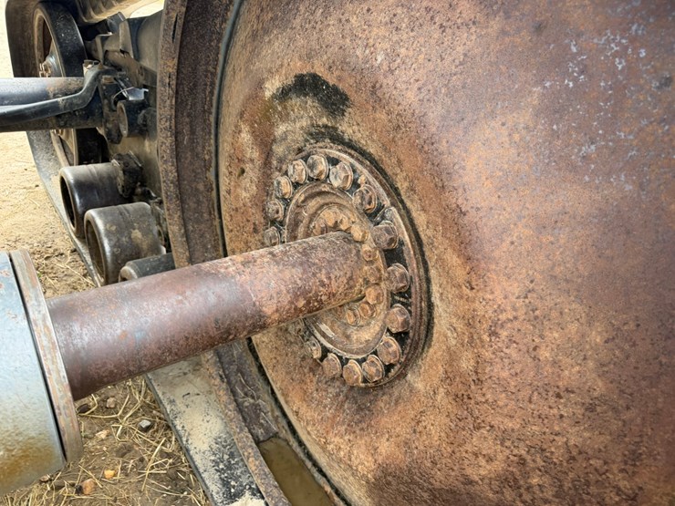 #51850-•-caterpillar-challenger-track-tractor-agcc0765hnwcd1157-inv#51850-image-27