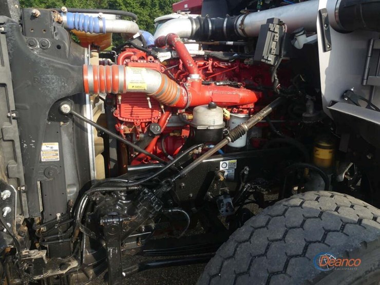 2012-kenworth-t800-image-8