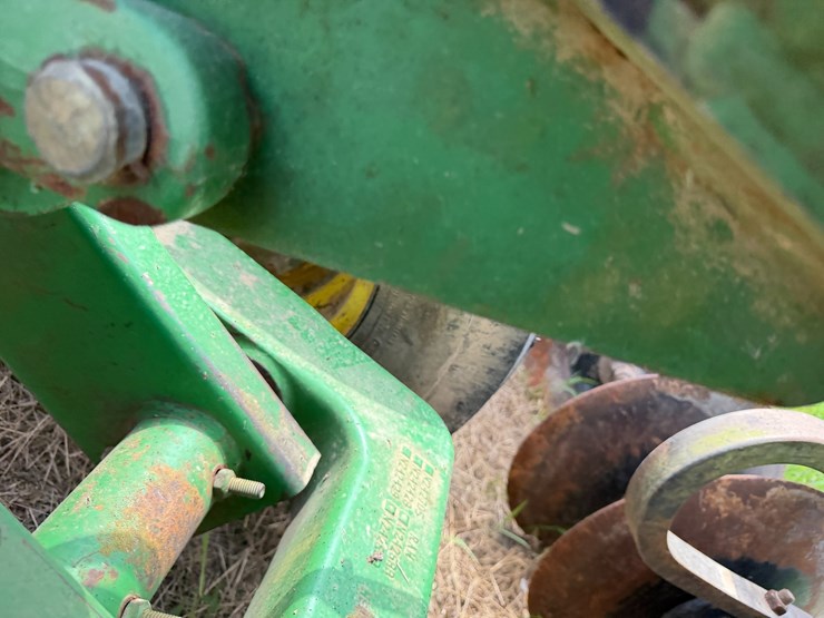 john-deere-37-image-7