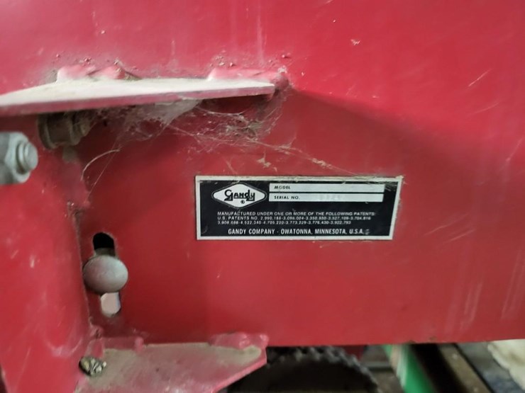 gandy-6290-68-orbital-air-seeder-image-13