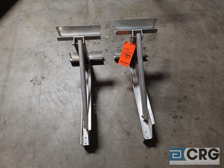 aluminum-ladder-jacks-image-1