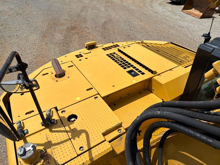 #4034-•-caterpillar-328d-lcr-excavator-image-47