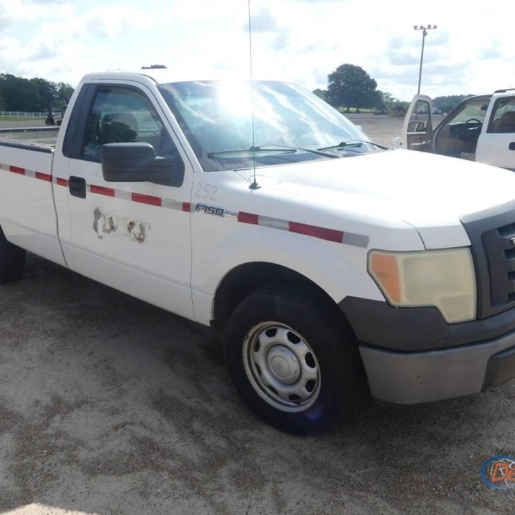 2010 FORD F150