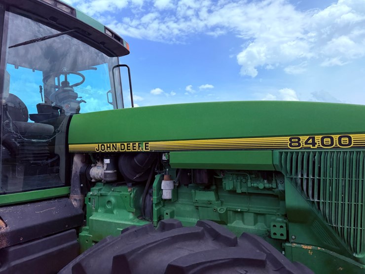 1996-john-deere-8400-image-42