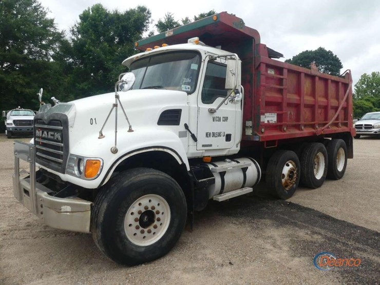 2006-mack-granite-cv713-image-24