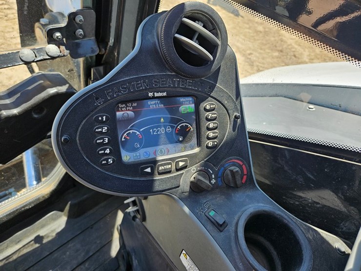 bobcat-e85-image-40