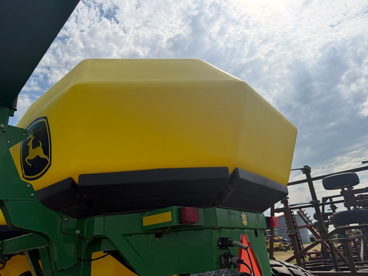 john-deere-40-image-80