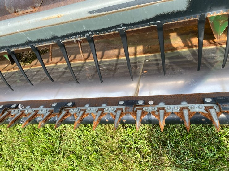john-deere-920-grain-head-image-11