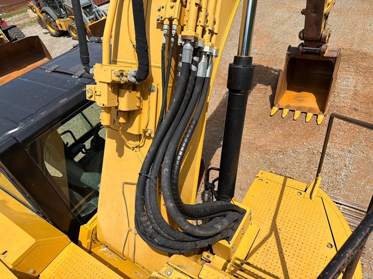 #4034-•-caterpillar-328d-lcr-excavator-image-51