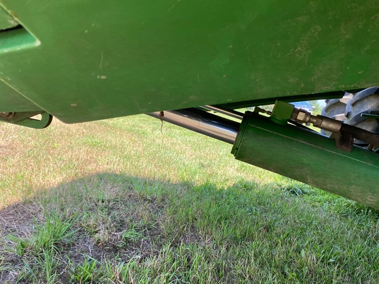 john-deere-9670-combine-4x4-image-12