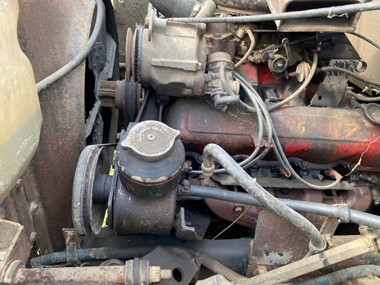 ih-1700-grain-truck-image-40