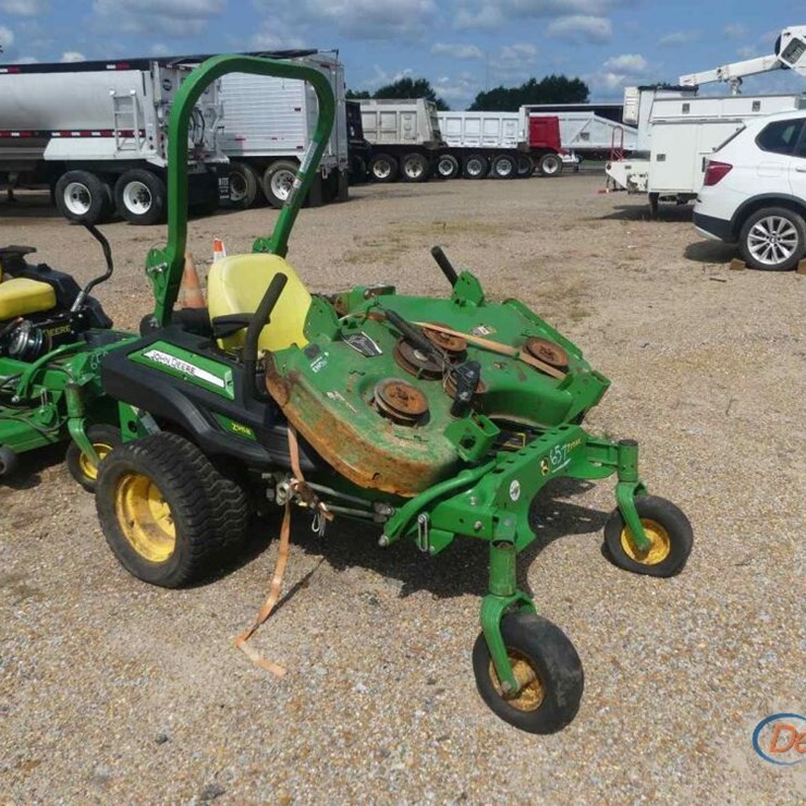 JOHN DEERE Z915B