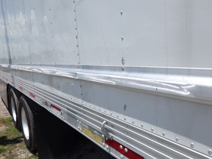 2019-utility-3000r-image-16