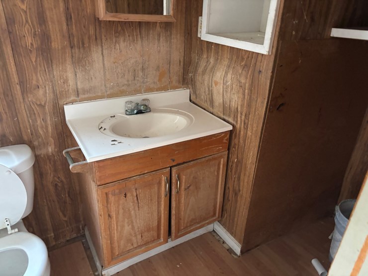 #305-•-mobile-home-image-47