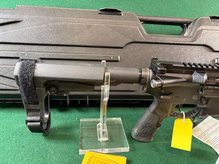 new-daniel-defense-mdl.ddm4-5.56-rifle-image-5