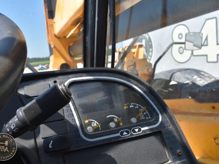 2018-jcb-512-56-image-46