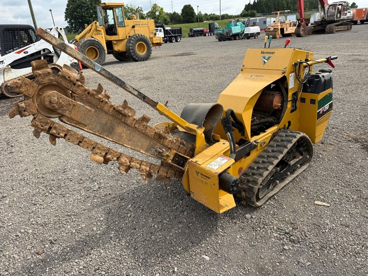 #39-•-2018-vermeet-rtx-250-walk-behind-trencher-image-1