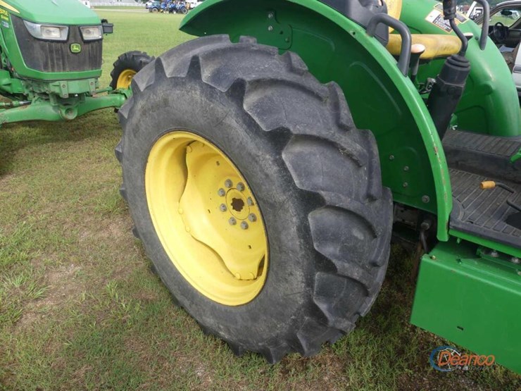 2021-john-deere-5075e-image-8