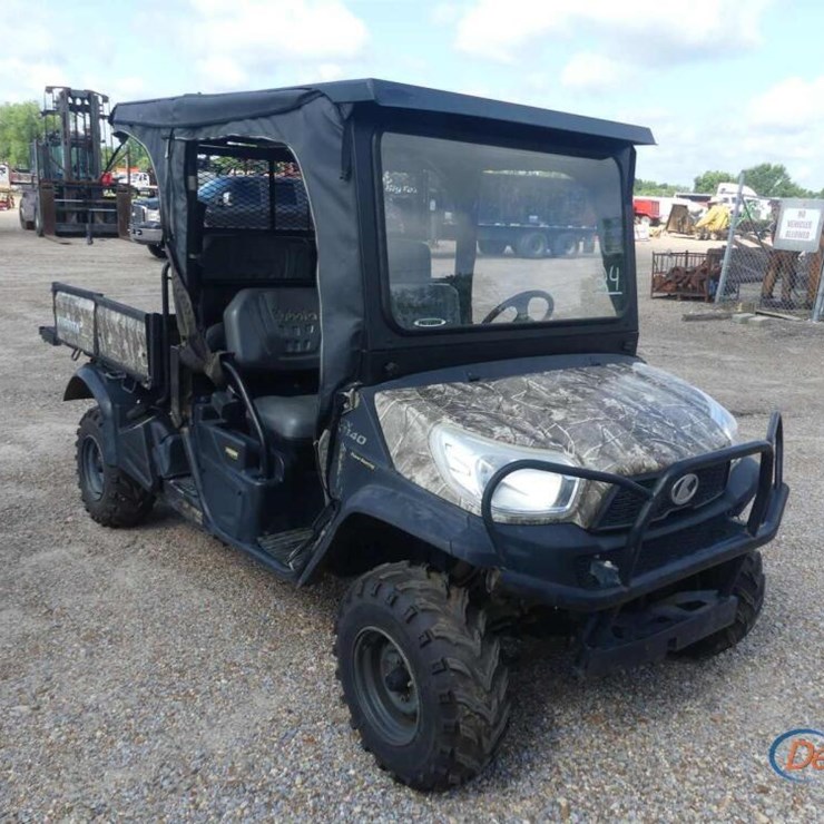 KUBOTA RTVX1140