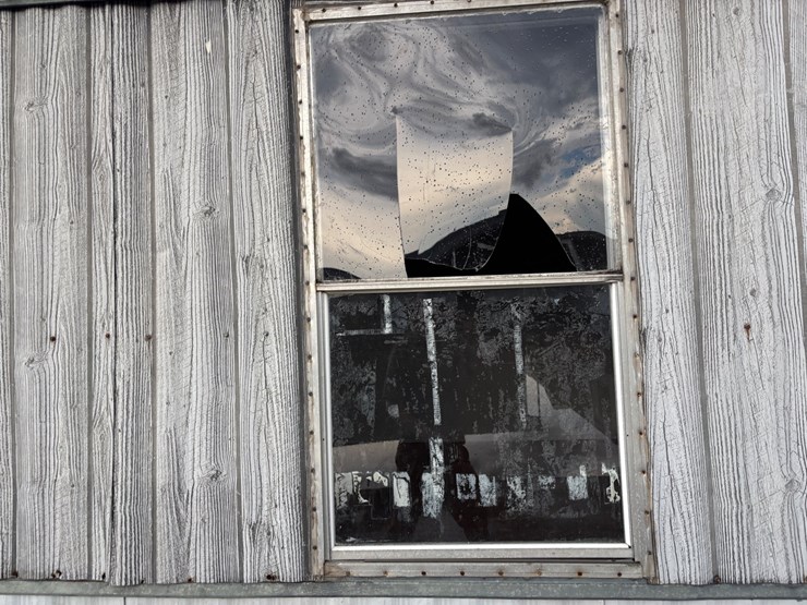 #305-•-mobile-home-image-8