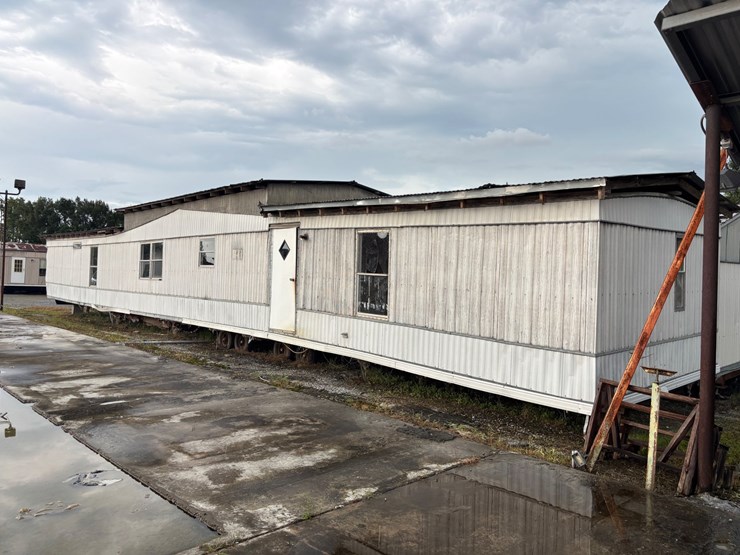 #305-•-mobile-home-image-7