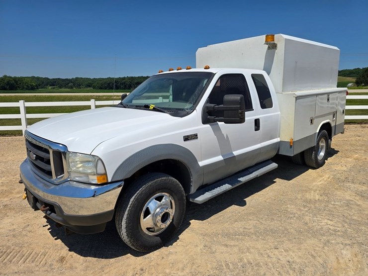 2004-ford-f350-image-1