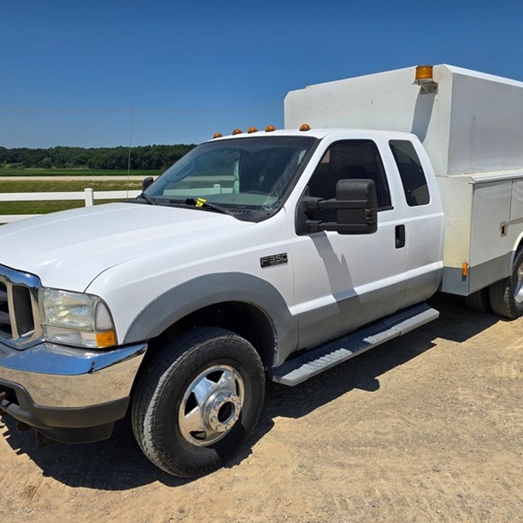 2004 FORD F350