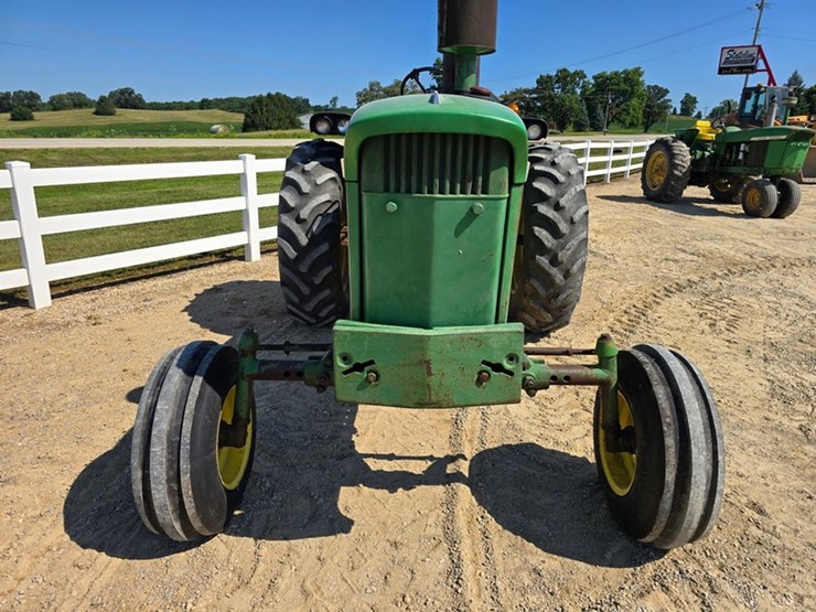 john-deere-4020-image-12