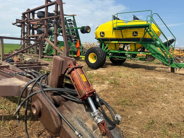 #51911-•-30'-chisel-plow-inv#51911-image-53